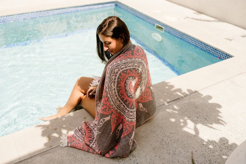 COTTON BEACH TOWEL-MANDALA