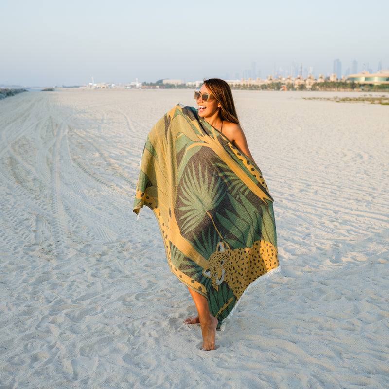 BEACH TOWEL-JUNGLE NOIR